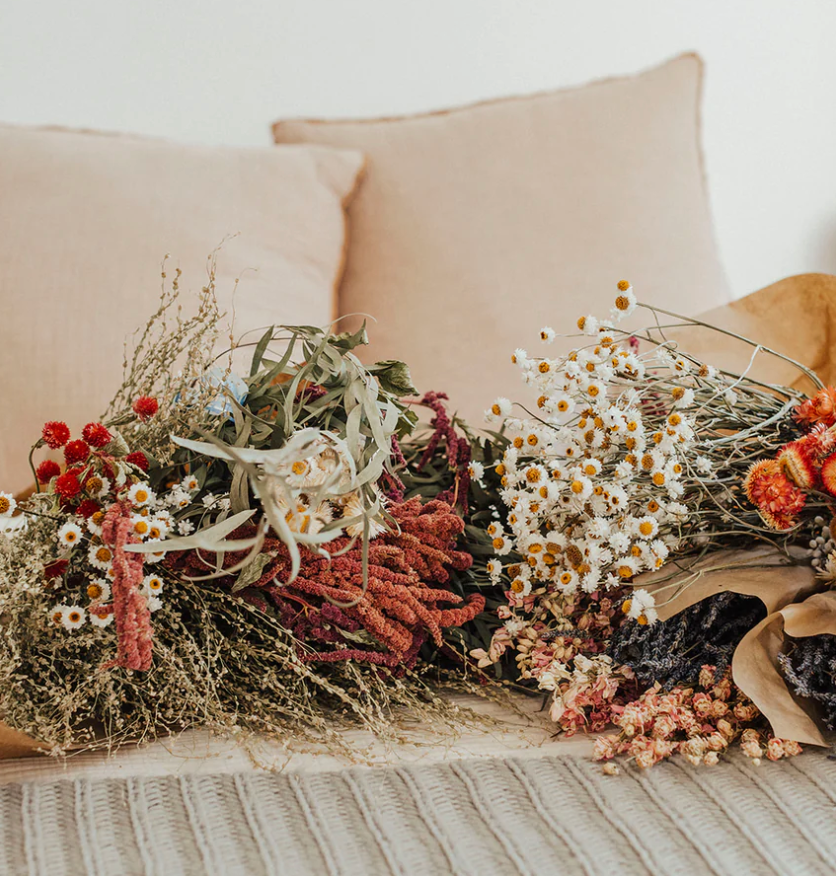 How to Make a Dried Floral Bouquet