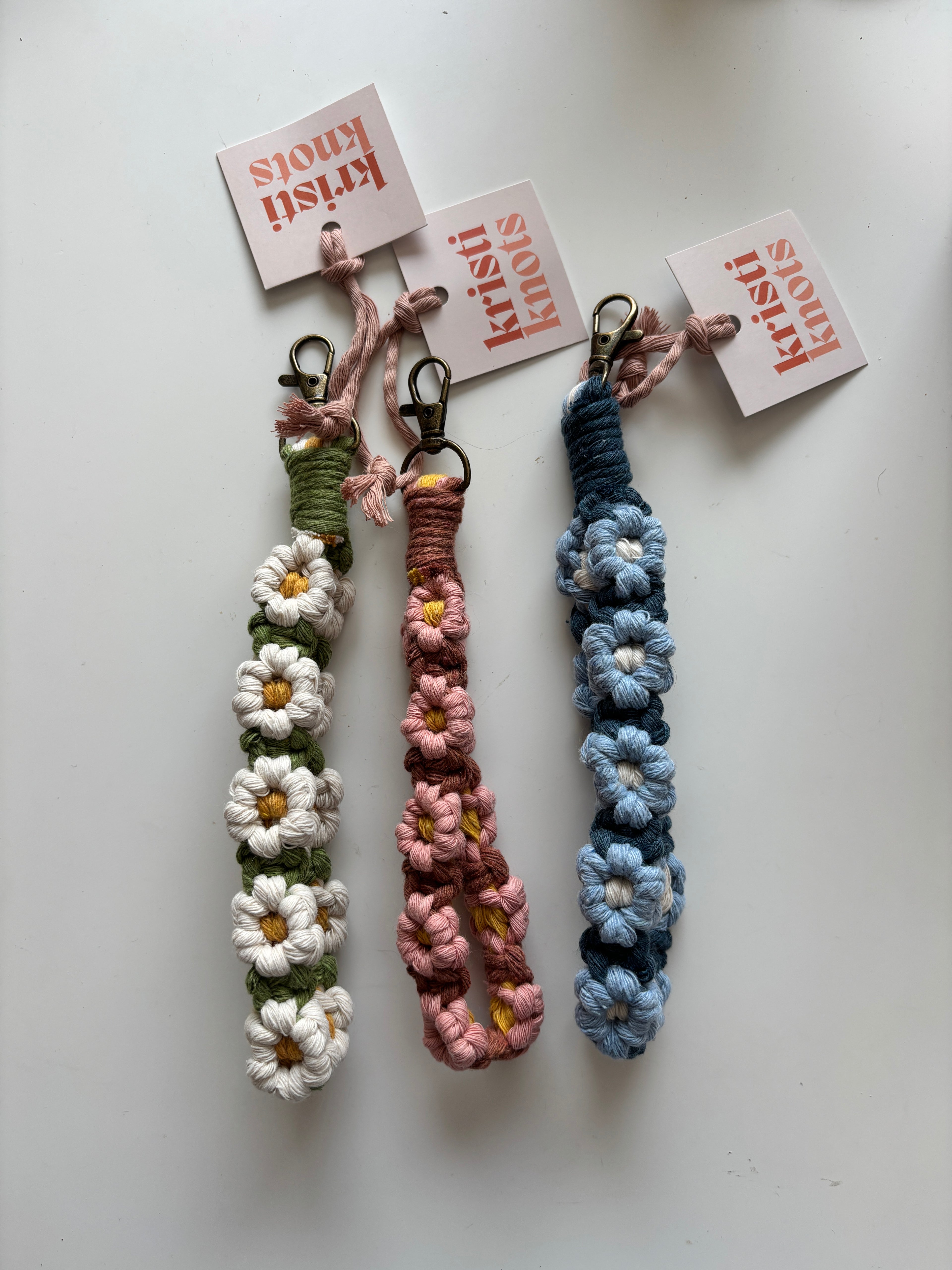 Flower Wristlet Weaved