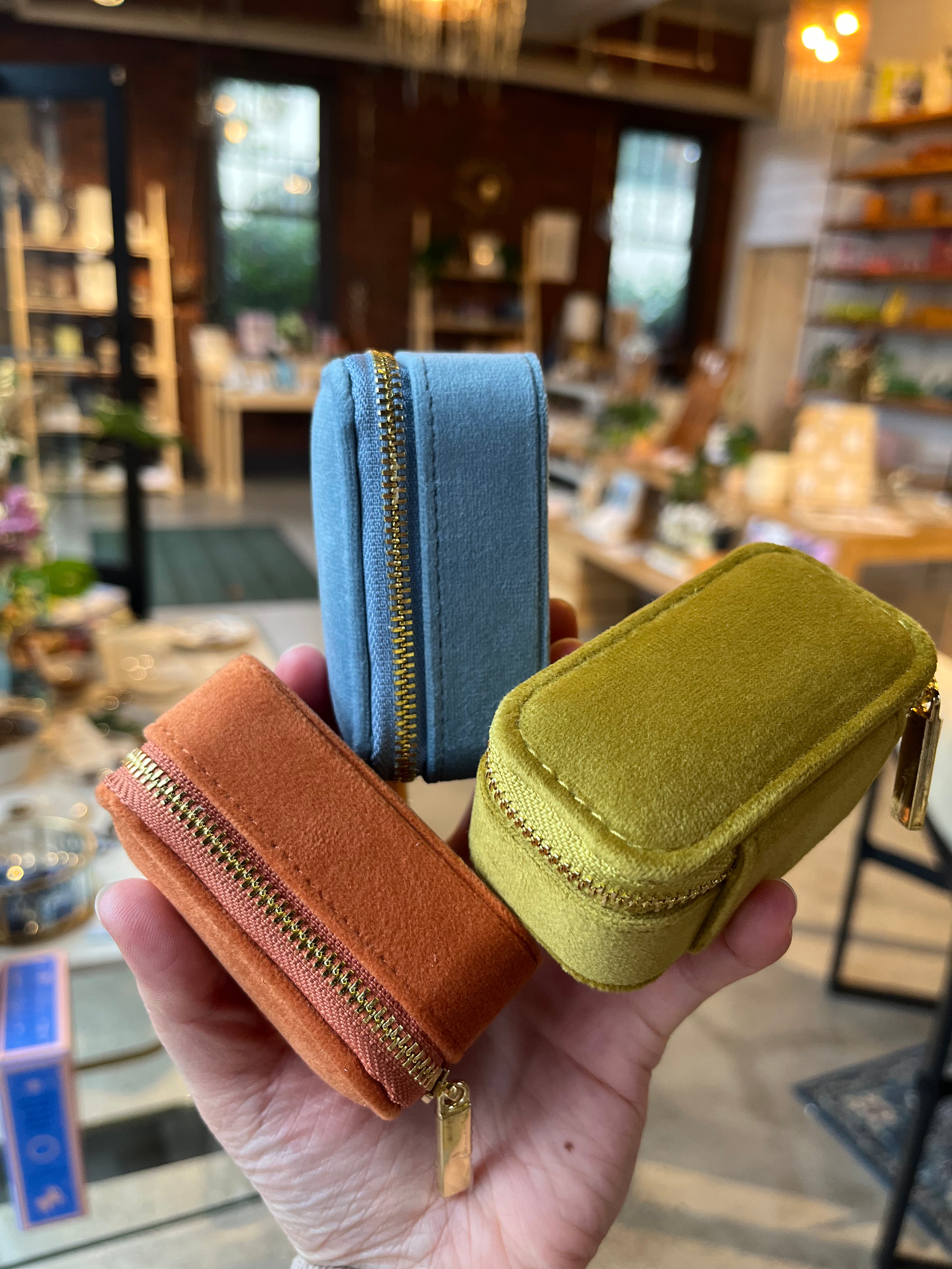 Traveler Jewelry Case, Small