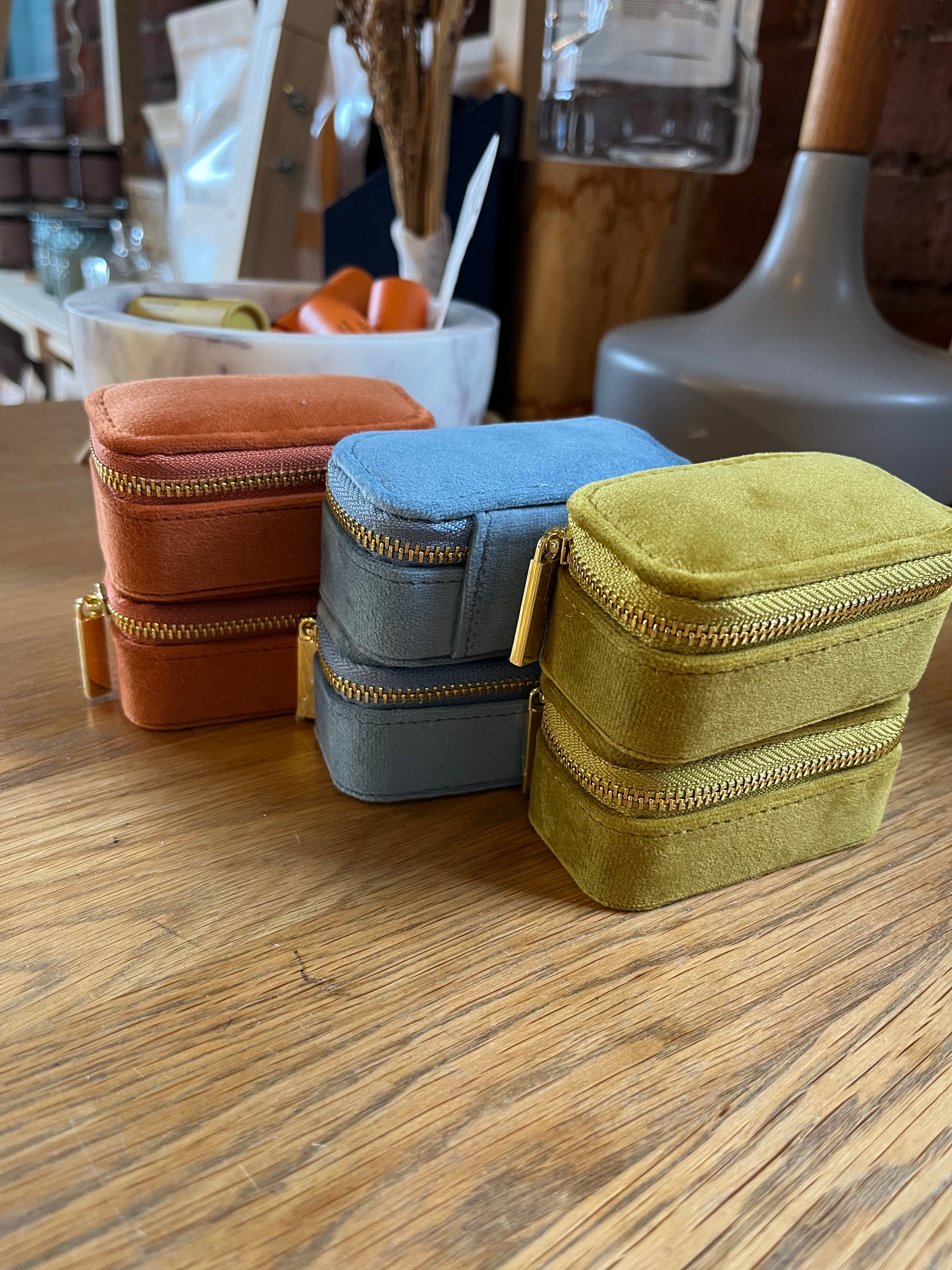 Traveler Jewelry Case, Small