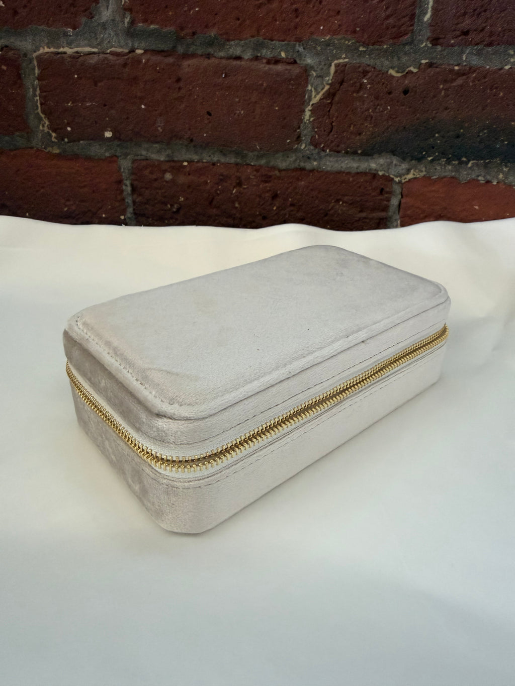 Rectangle Travel Jewelry Case, Large Short