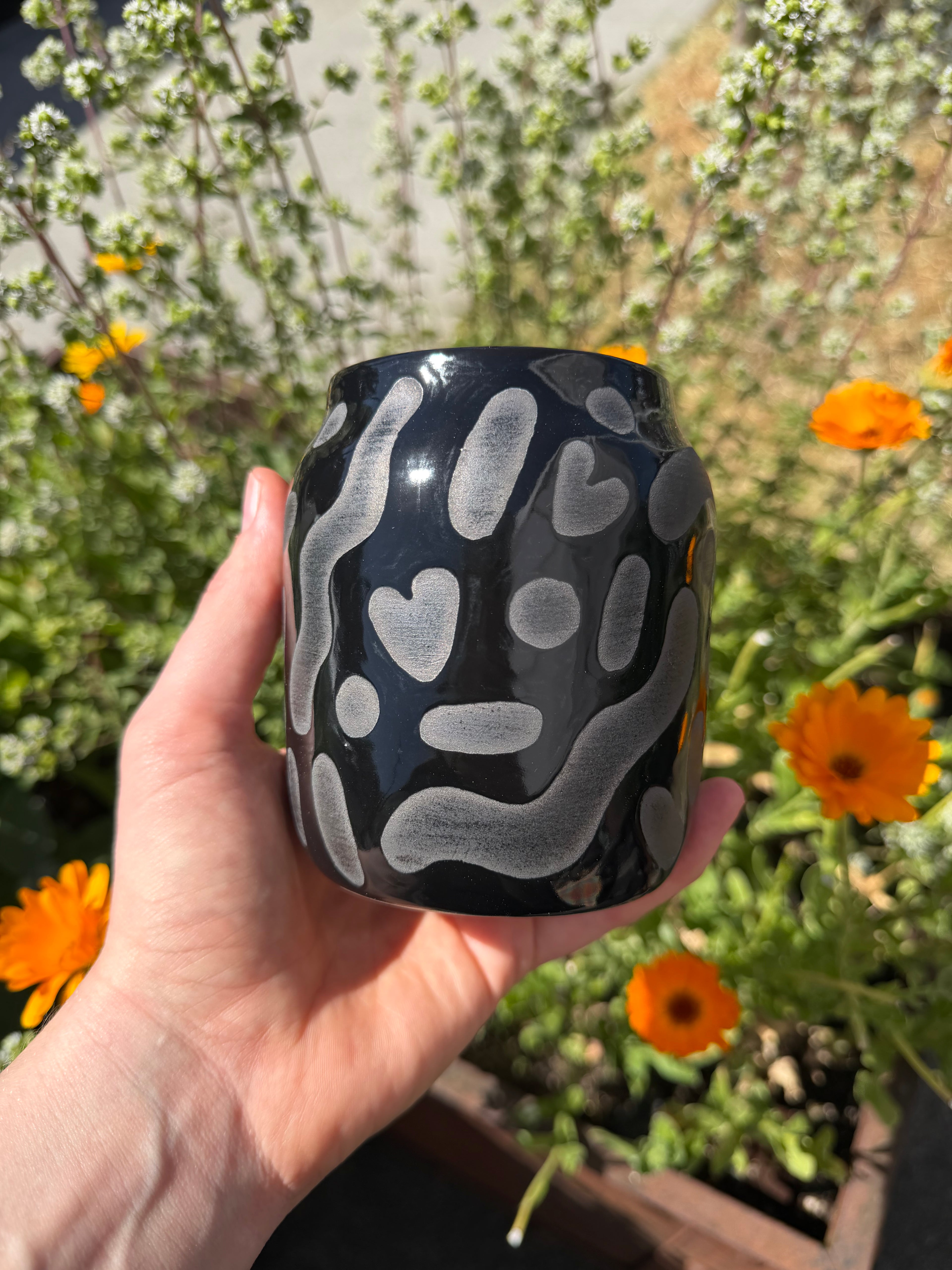 Swirl Vase in Black