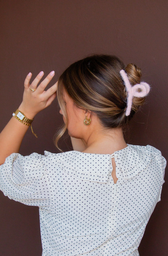 Bubblegum Pink Knit Claw Clip