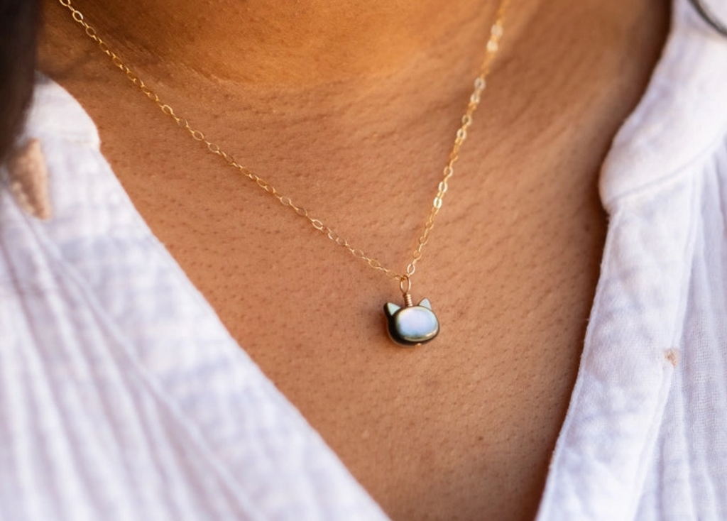 Mother of Pearl Cat Necklace