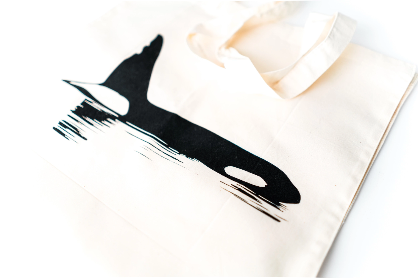 Chainsaw the Orca Printed Cotton Tote Bag