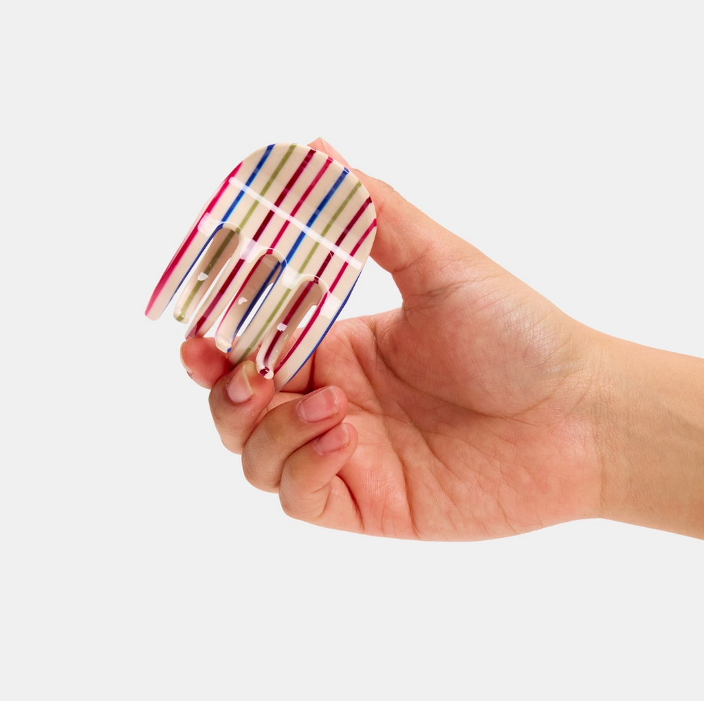 Ursa Claw in Vanilla Stripe