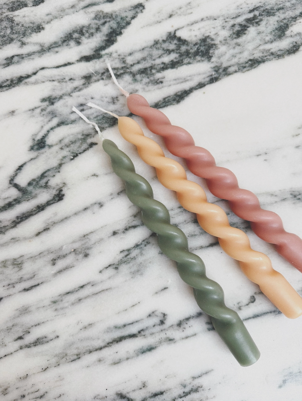 Spiral Taper Candle No.2