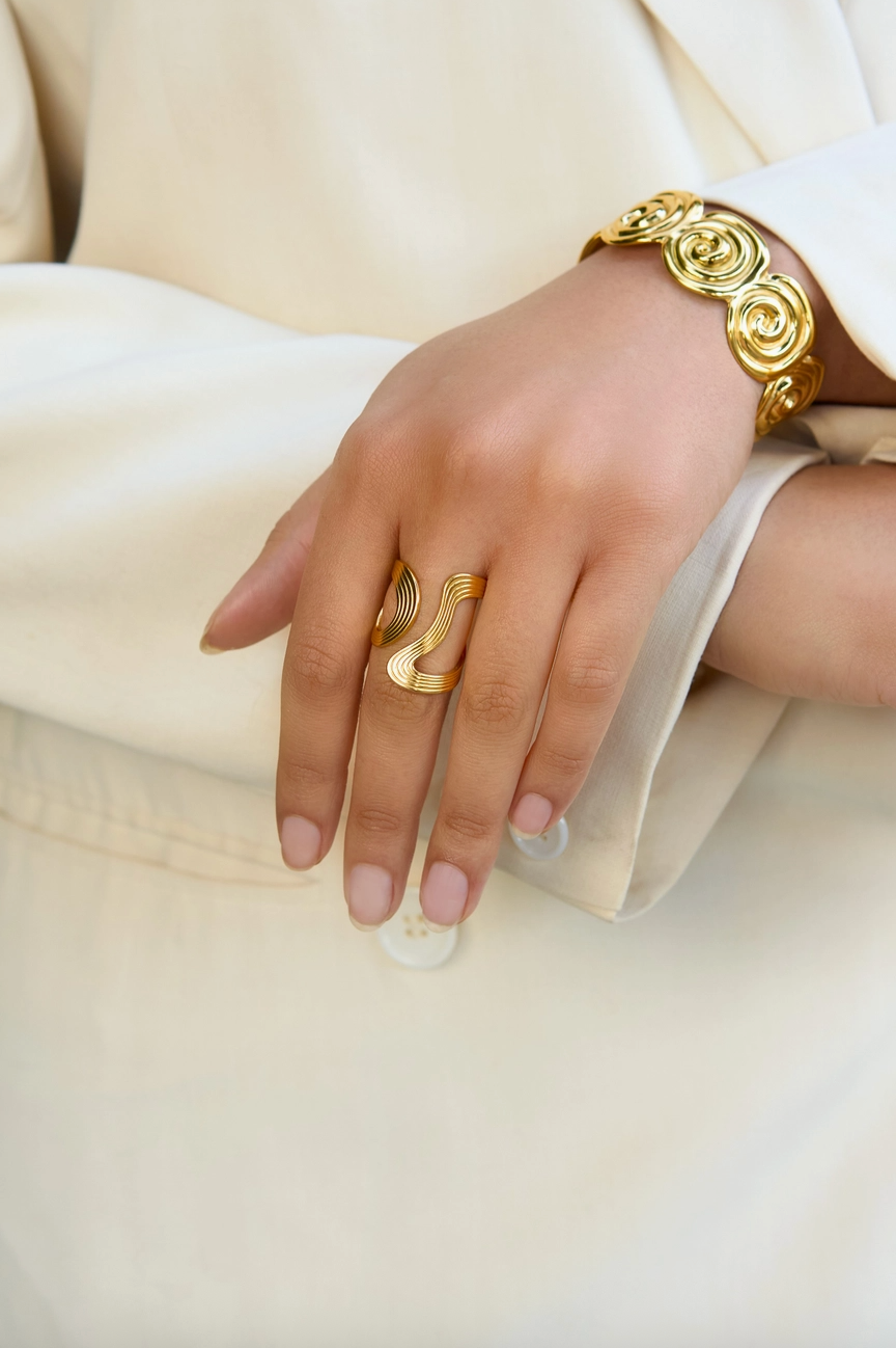 Opposites Attract Ring