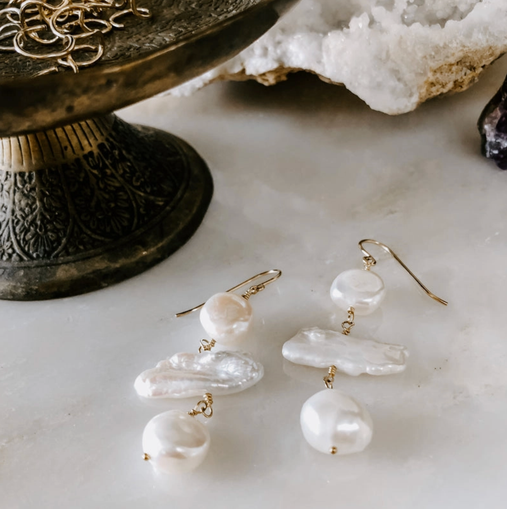 Moonlight Pearl Earrings