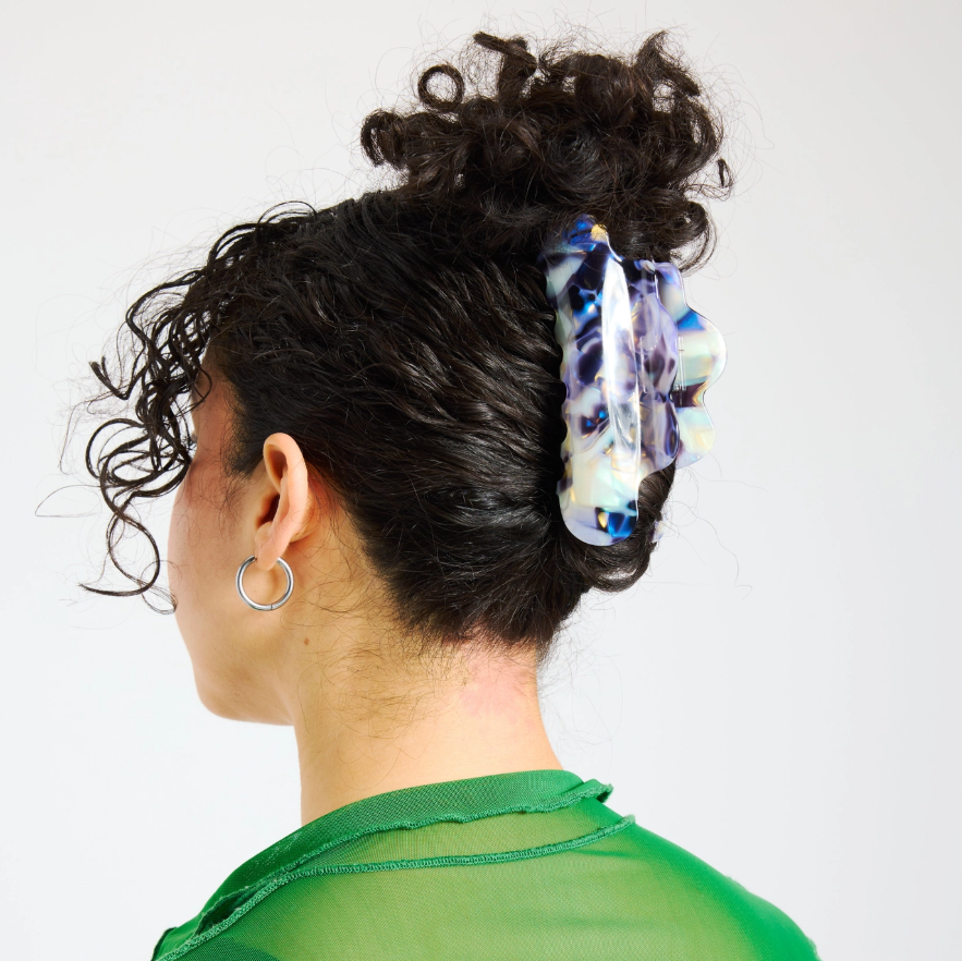 Nimbus Claw in Milk Jelly