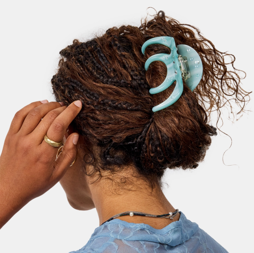 Octopus Claw in Large Blue Dew