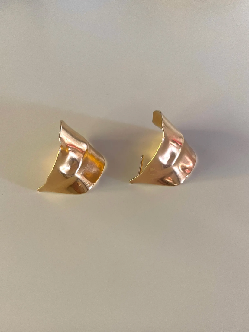 Lisbet Leaf Huggie Hoop Earrings