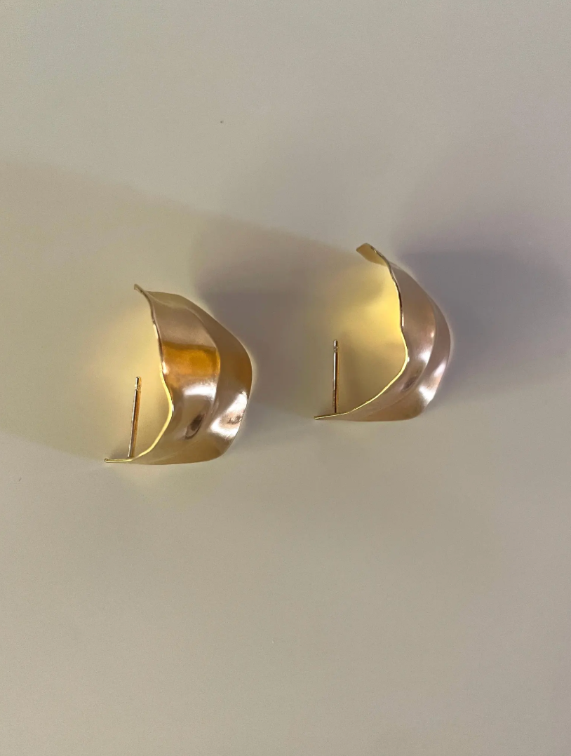 Lisbet Leaf Huggie Hoop Earrings