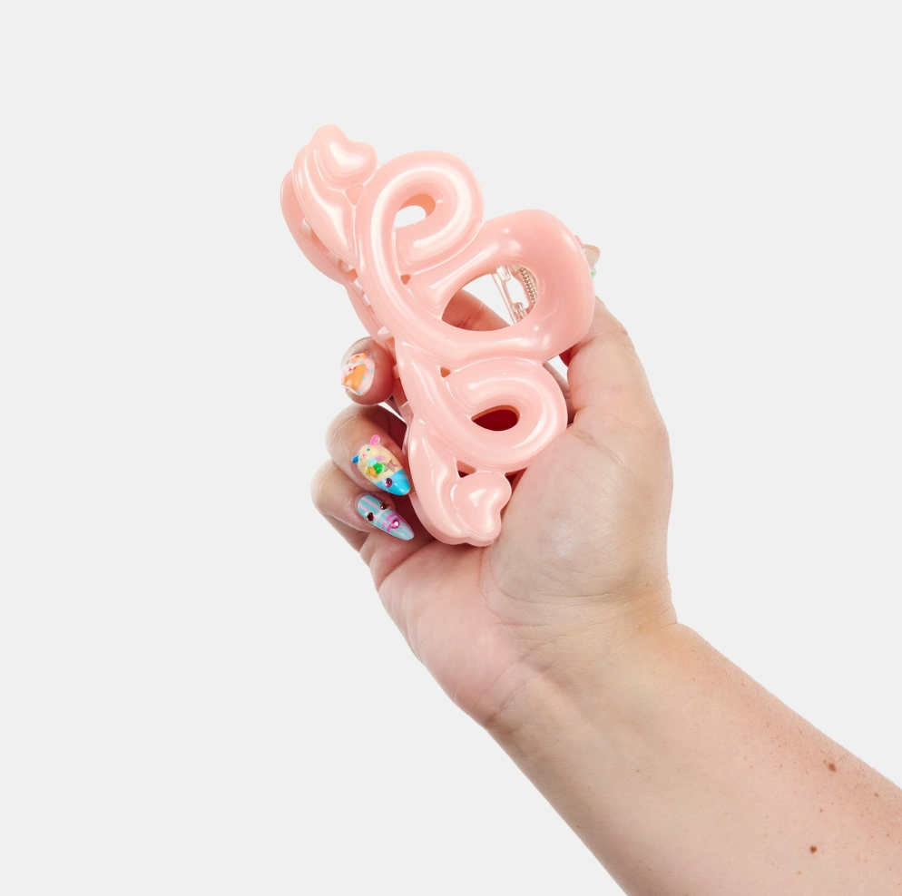 Heart Loop Claw in Pink