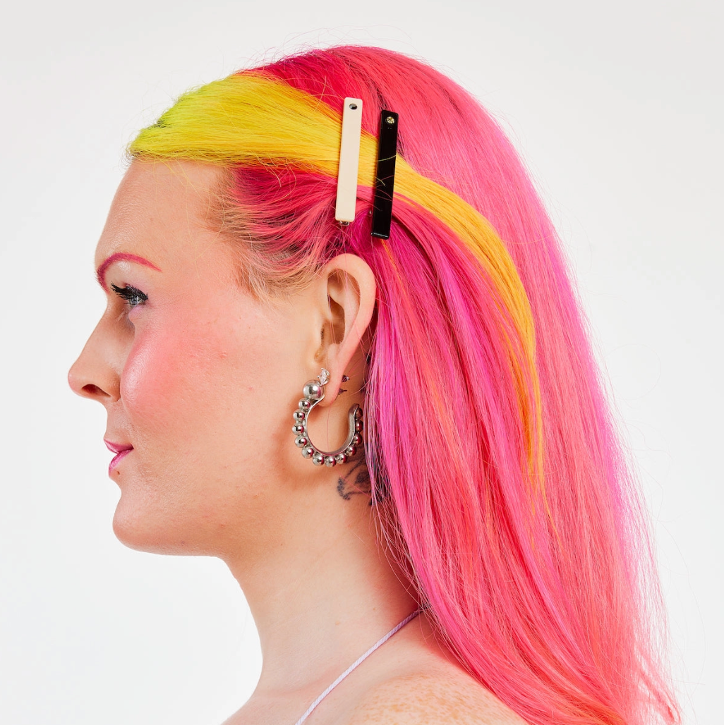 Allie Clips in Cream + Black