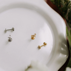 Bow Flat Back Studs