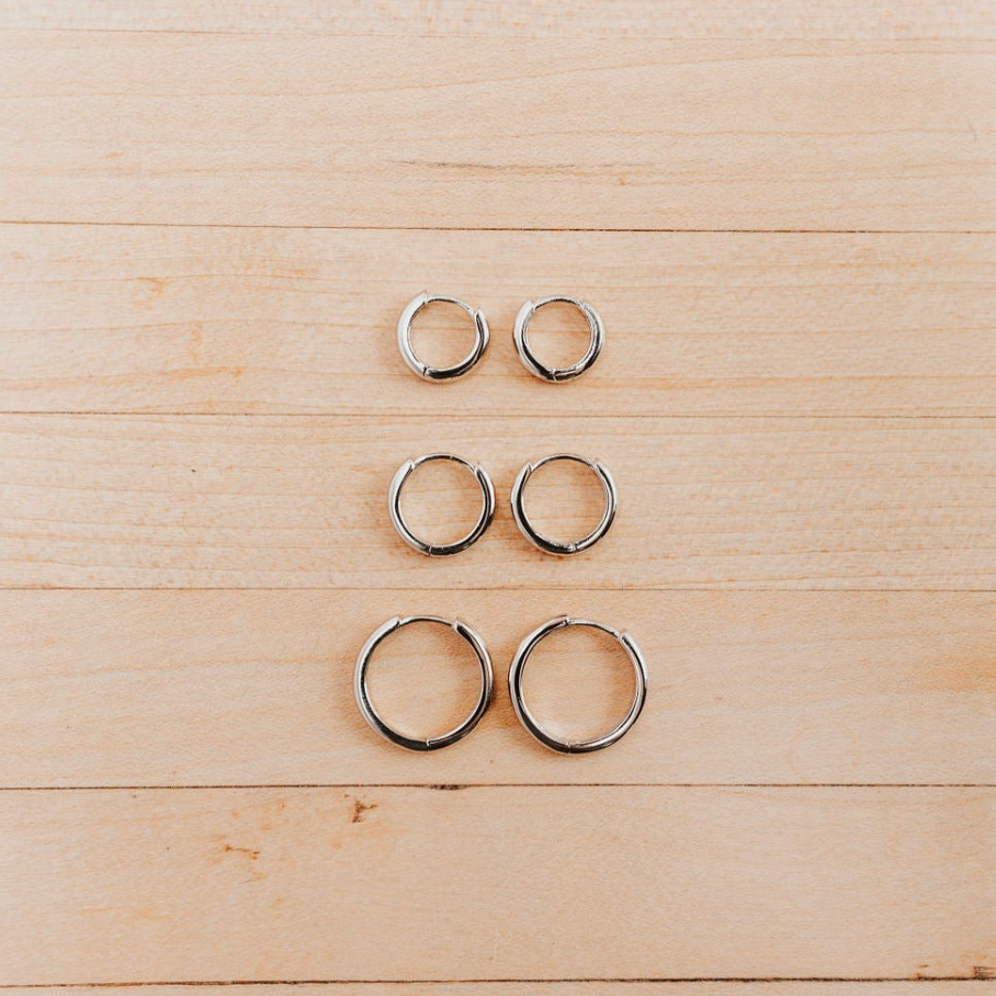 Olivia Essential Hoops