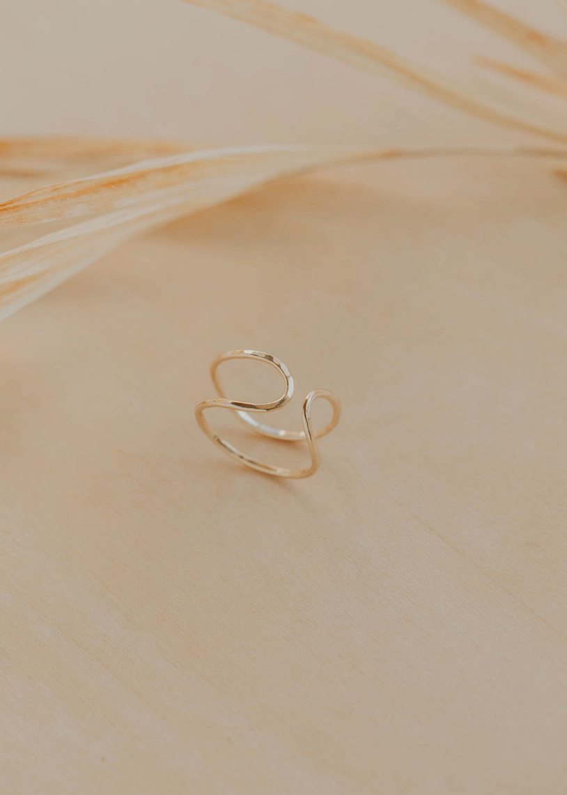 Revolve Ring