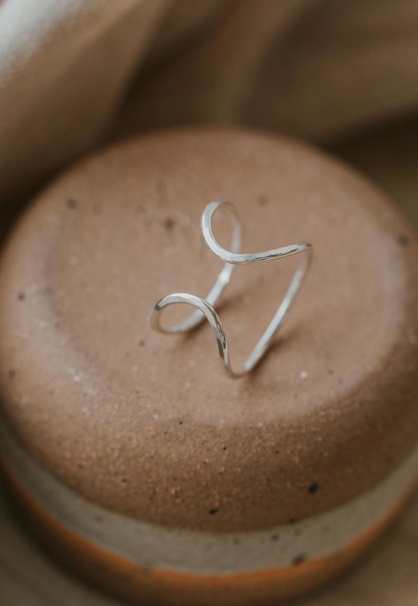 Revolve Ring