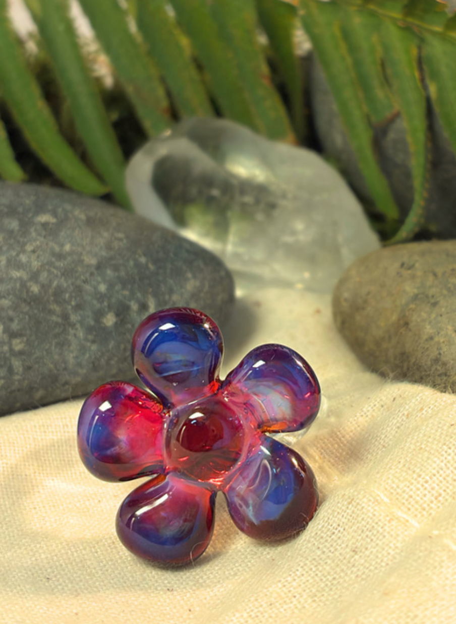 Handblown Flower Ring, Lokis Lipstick