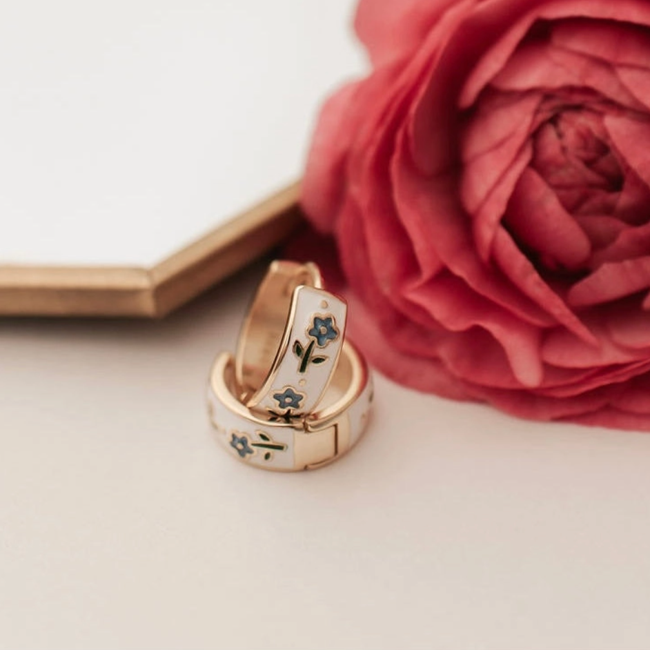 Daphne Tea Cup Hoops