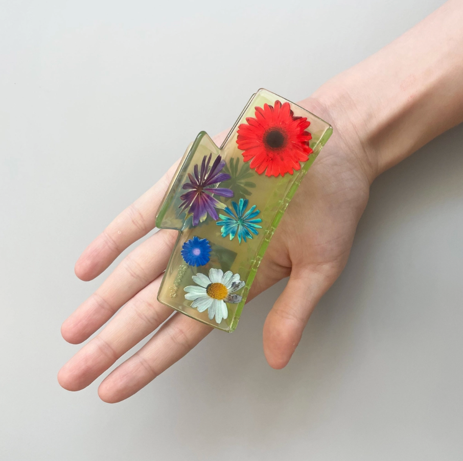 Box Claw in Flower Power