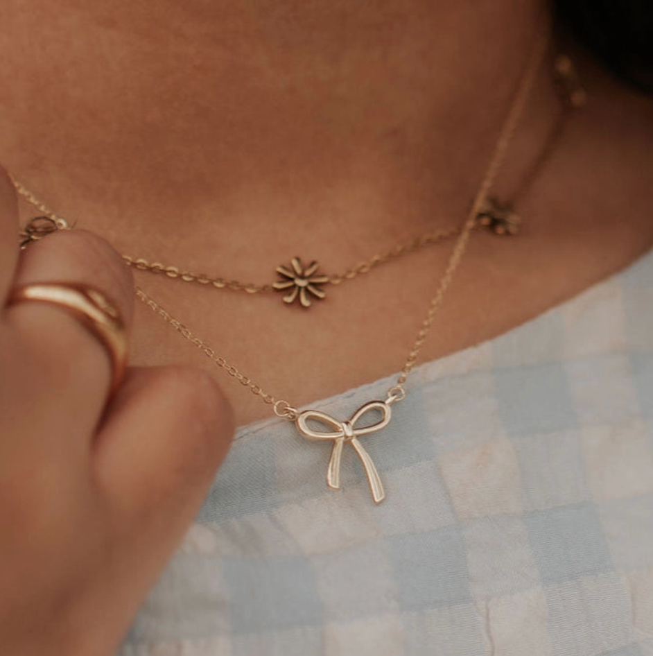 Lily Bow Necklace