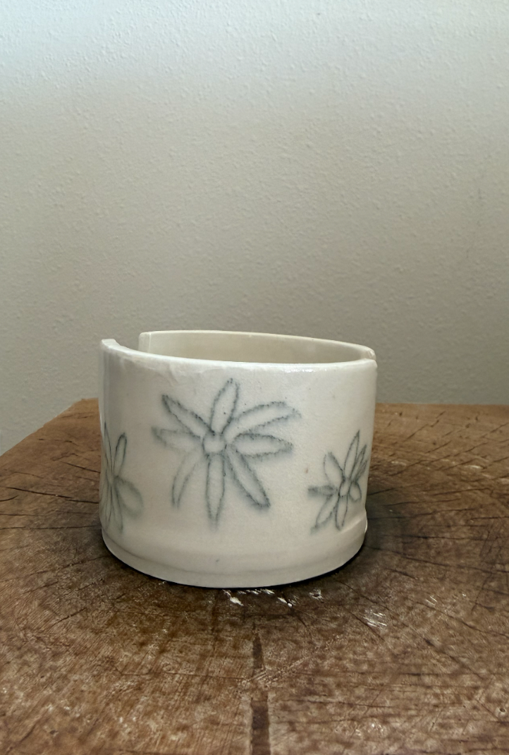 Flower Sponge Holder