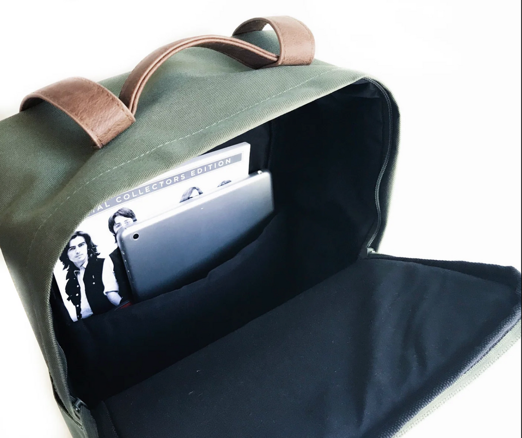 Classic Backpack in Pine