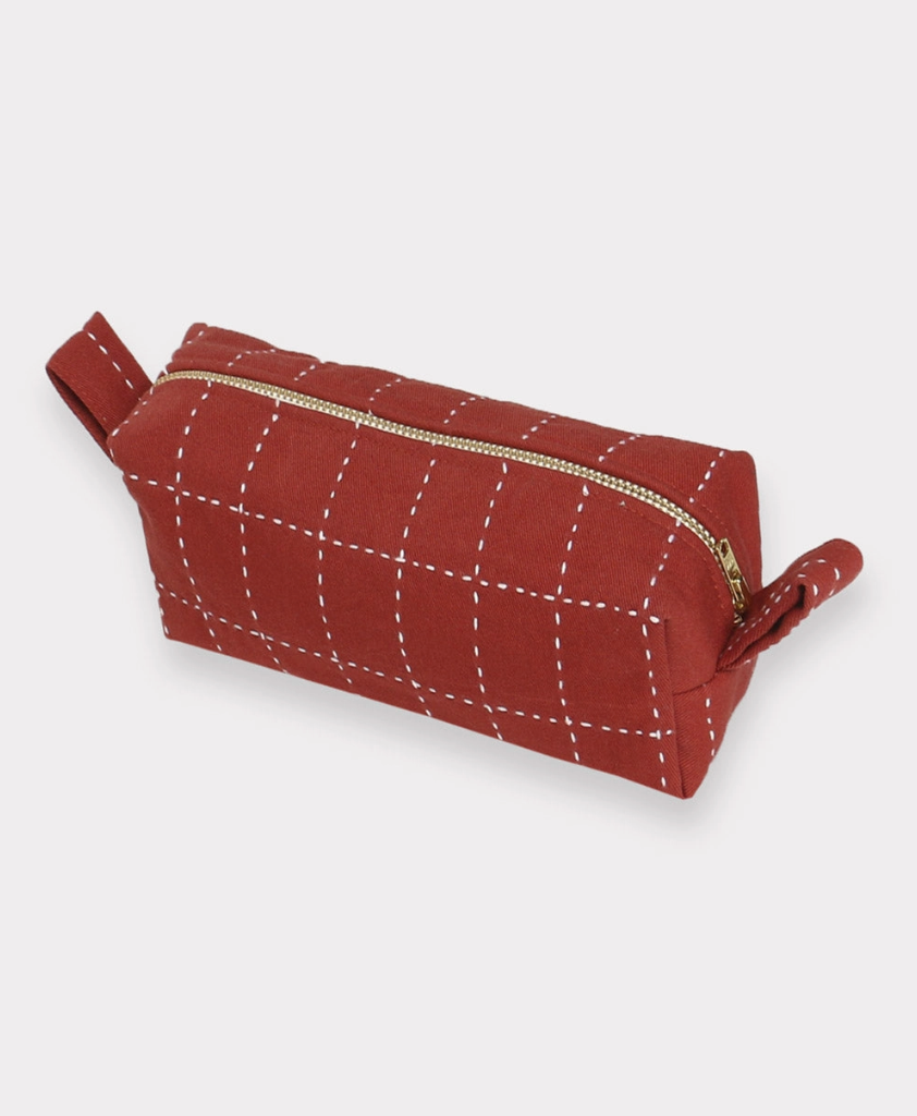 Small Grid-Stitch Toiletry Bag