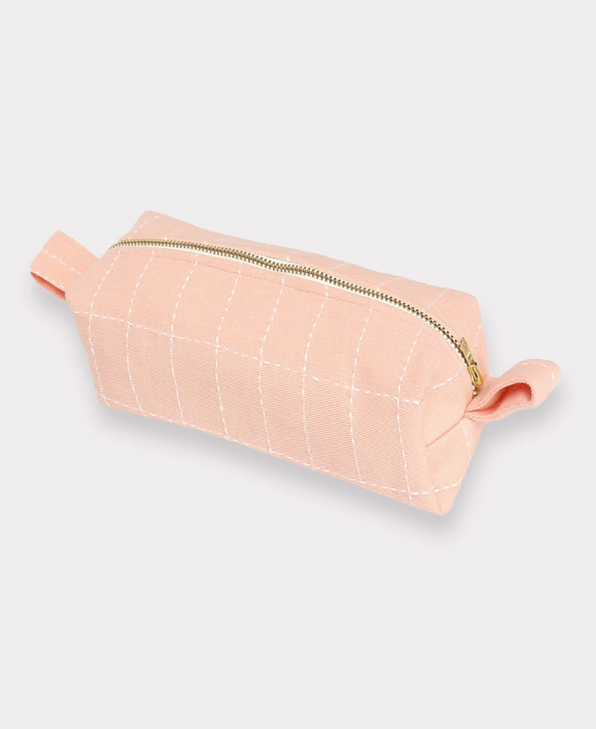 Small Grid-Stitch Toiletry Bag