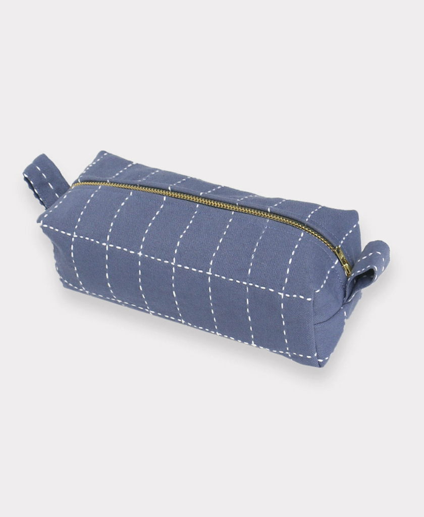 Small Grid-Stitch Toiletry Bag